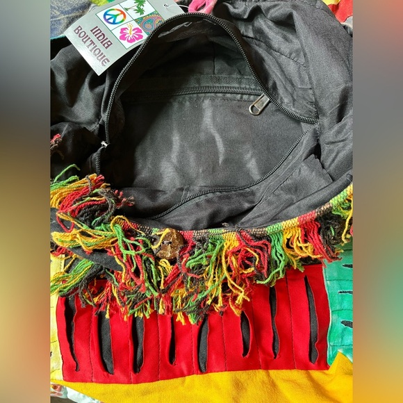 India Boutique 100% Cotton Hobo Nepal Bag Embroidered Rasta 420 Leaf Design NWT - Picture 4 of 8